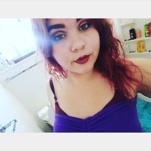 Meet your Posher, Jaz